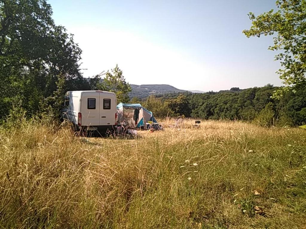 Camping La Foret Du Morvan Larochemillay Εξωτερικό φωτογραφία